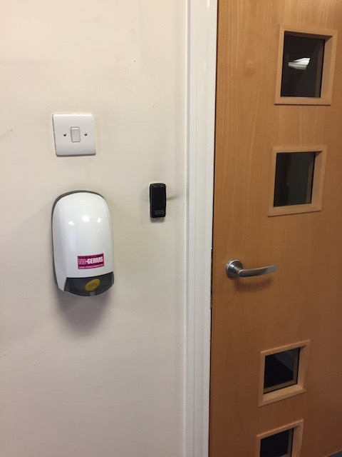 Door to corridor, closed