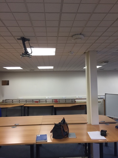 Ceiling grid at mid section